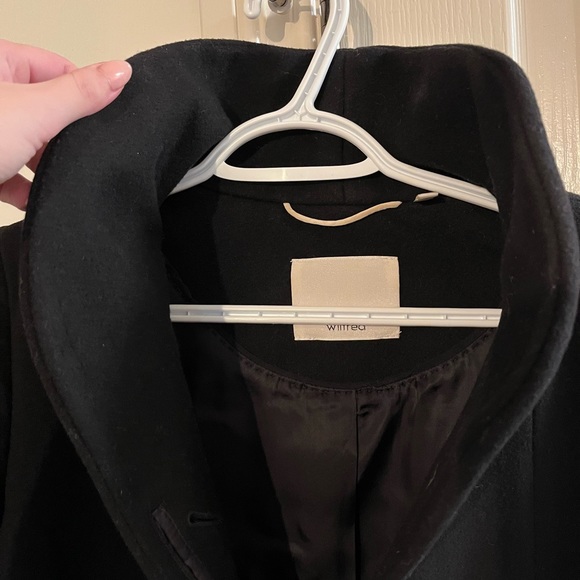 Size Small Aritzia Wilfred Cocoon coat Like new - Picture 3 of 4